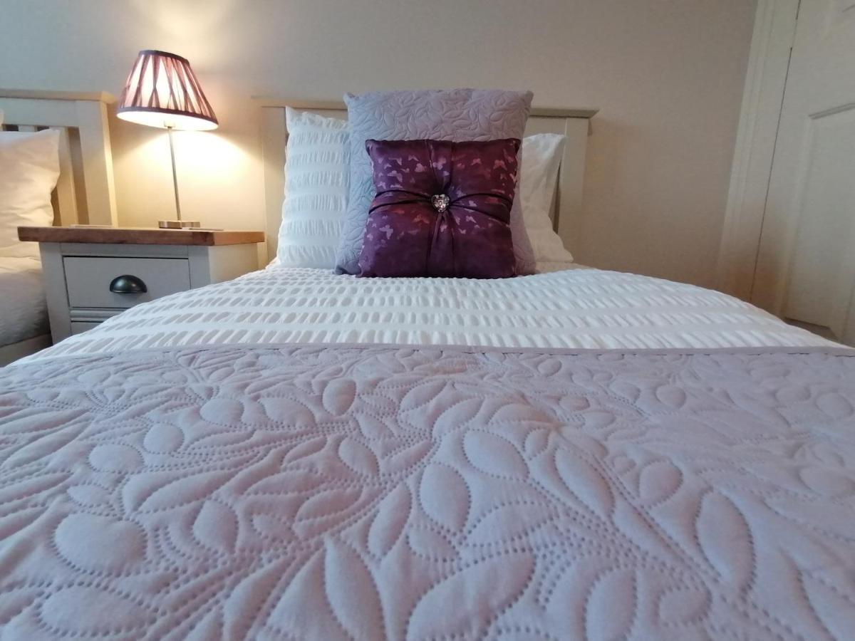 Acer Holiday Cottage Tideswell Village Buxton Peak District By Rework Accommodation ภายนอก รูปภาพ